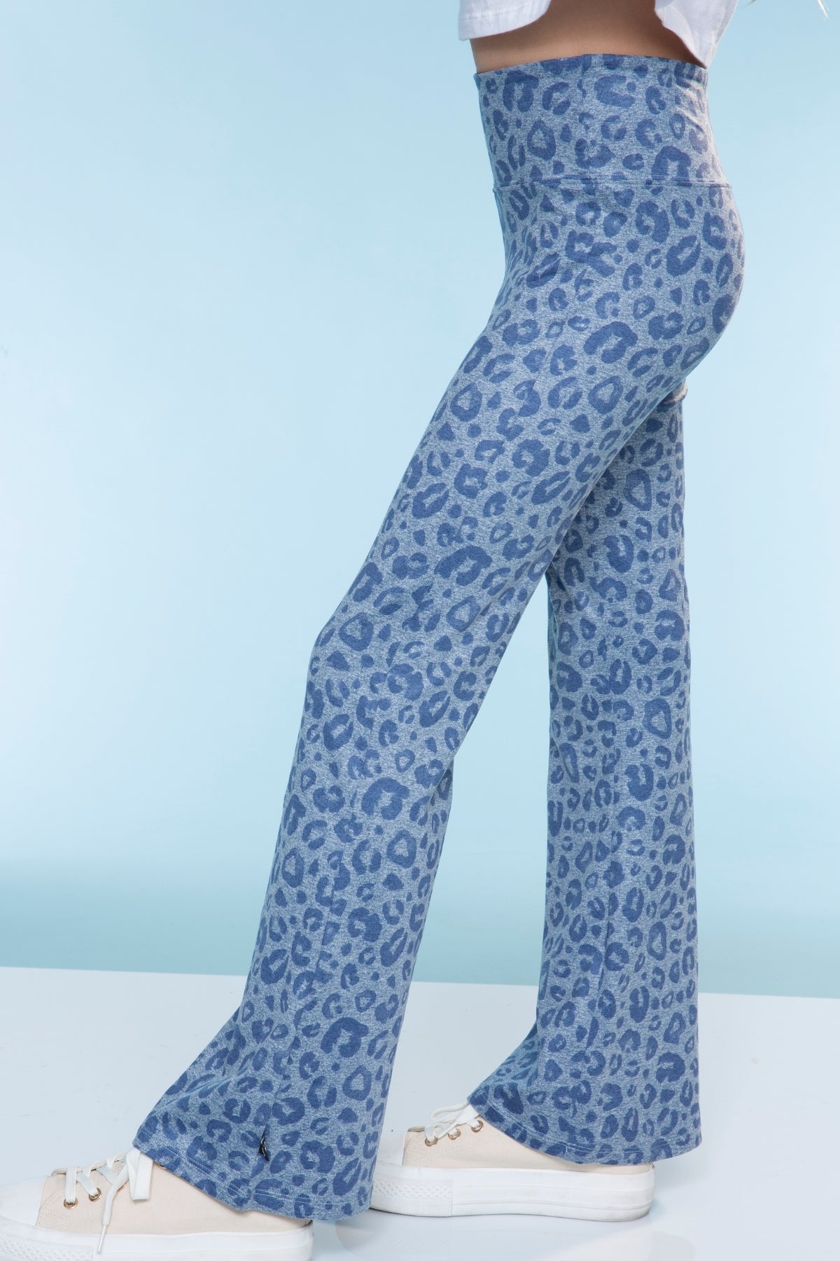 Simply Soft Luxe Flare Legging - Vintage Denim Elements