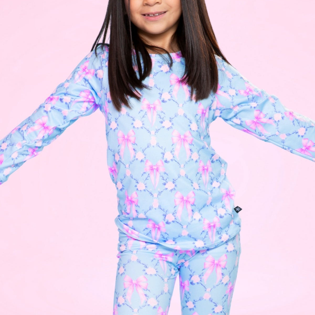 Simply Soft Long Sleeve Crew & Slim Lounge Bottom