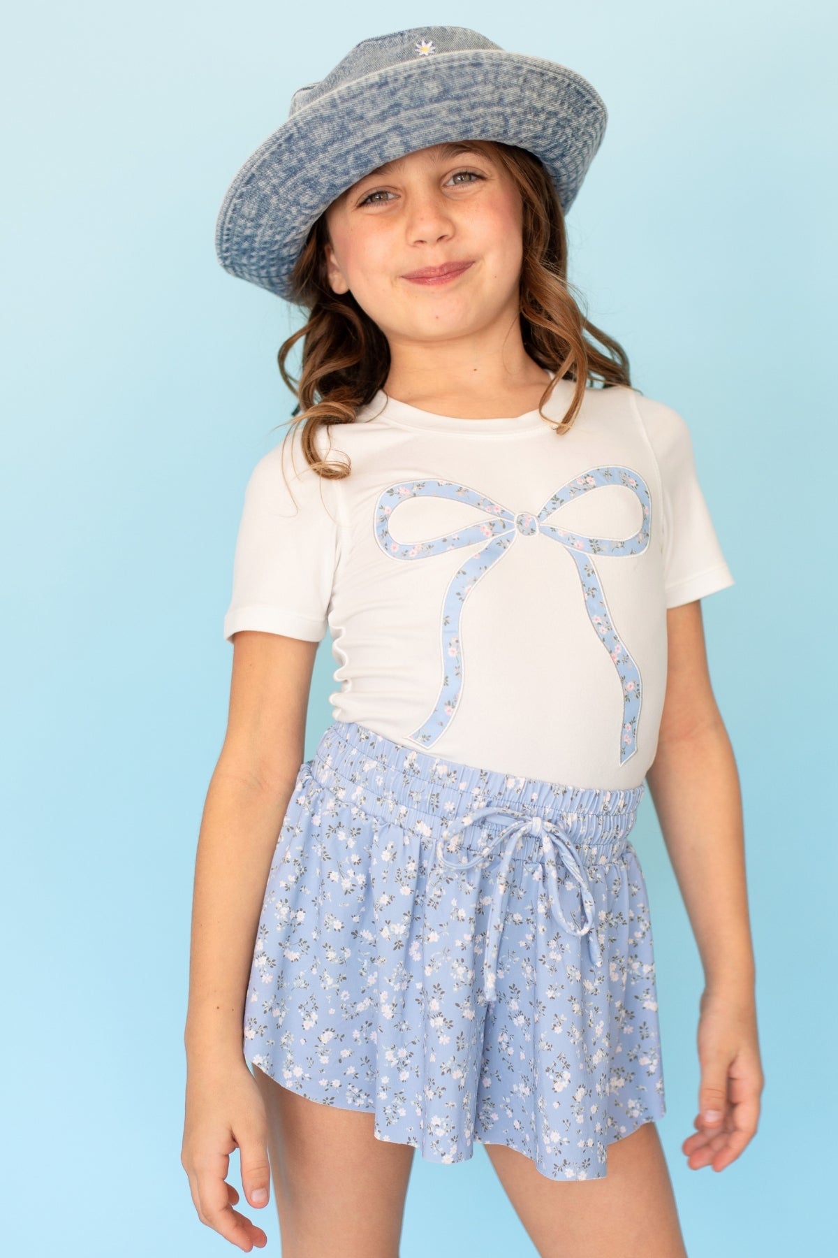 Air Swift Flowy Short - Ivory Blue Floral