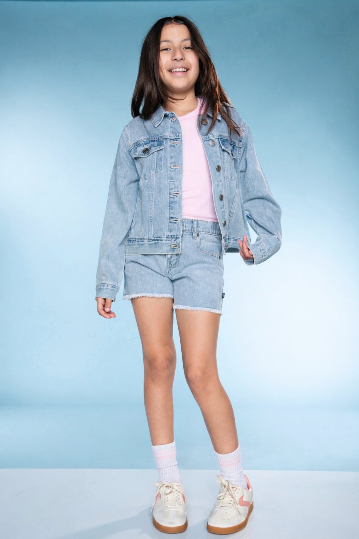 Denim Girlfriend Short - Lt Denim Sequin Butterfly