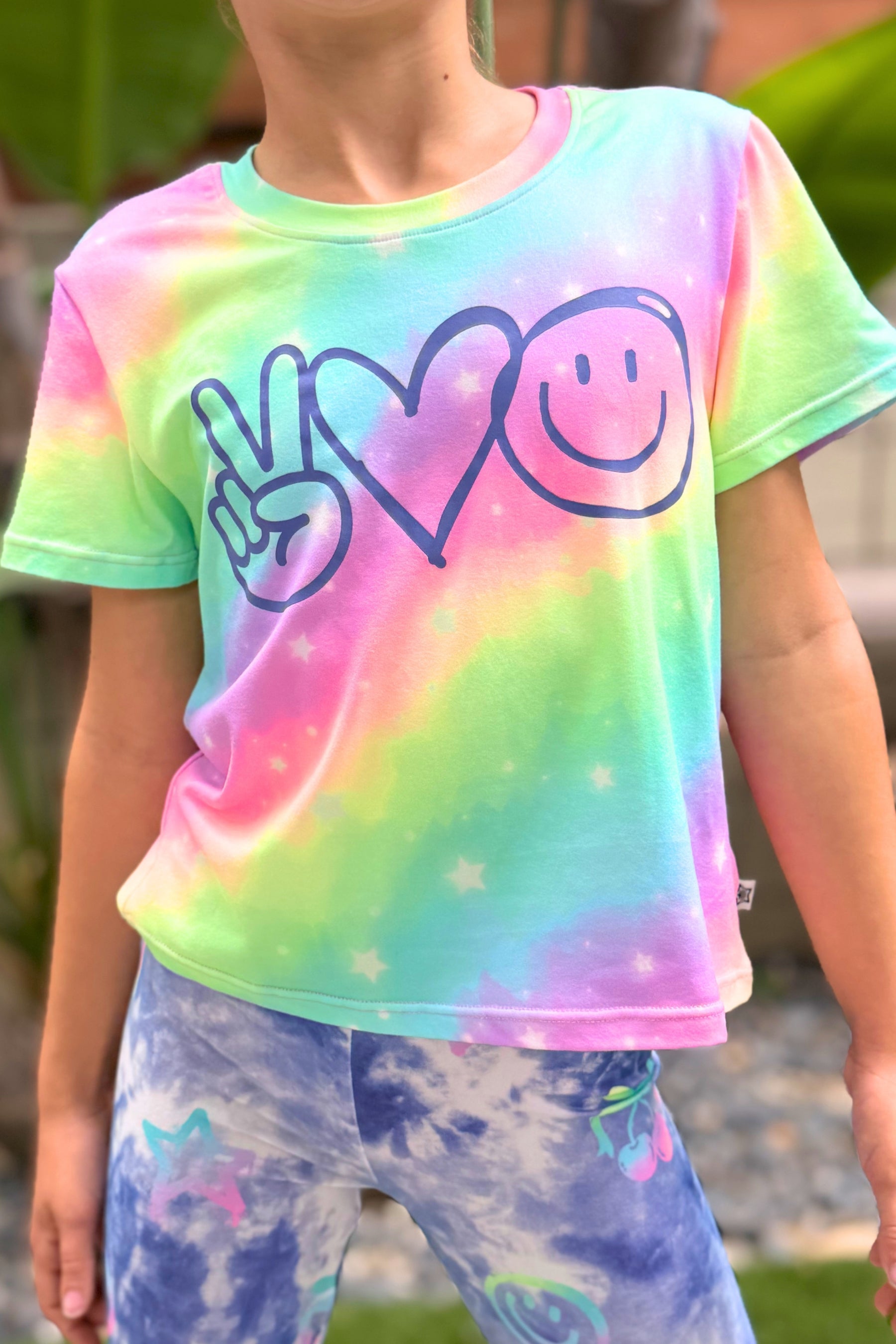 Simply Soft Easy Tee - Rainbow Star Peace Love - NEW!