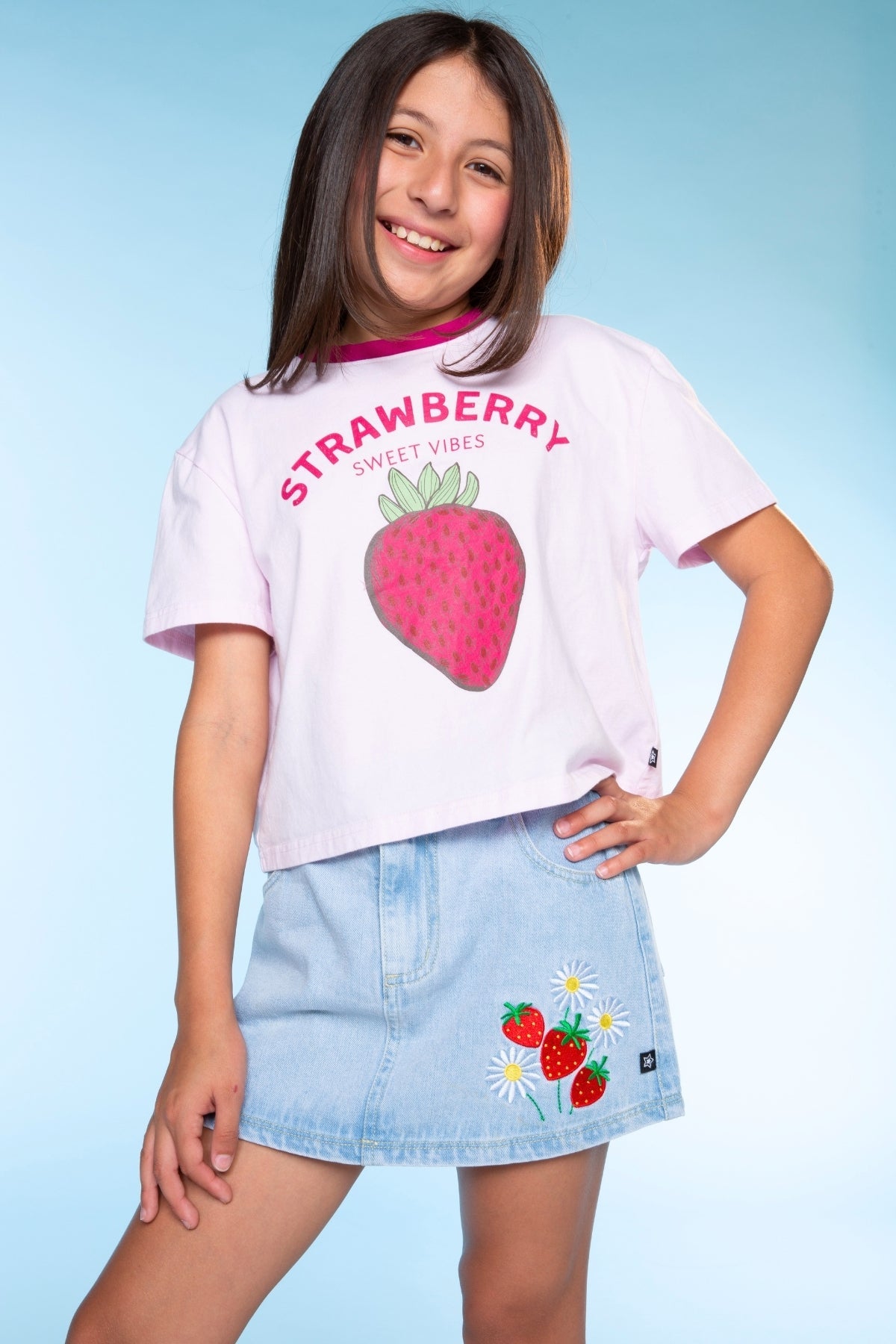 Washed Cotton Drop Shoulder Tee. - Cream Denim Leopard Heart