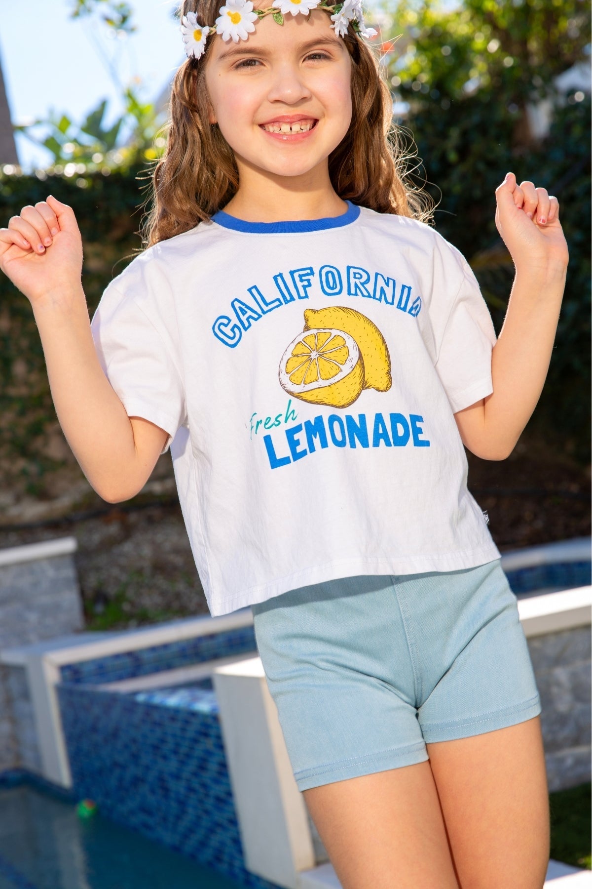 Washed Cotton Drop Shoulder Tee. - Cream Denim Leopard Heart