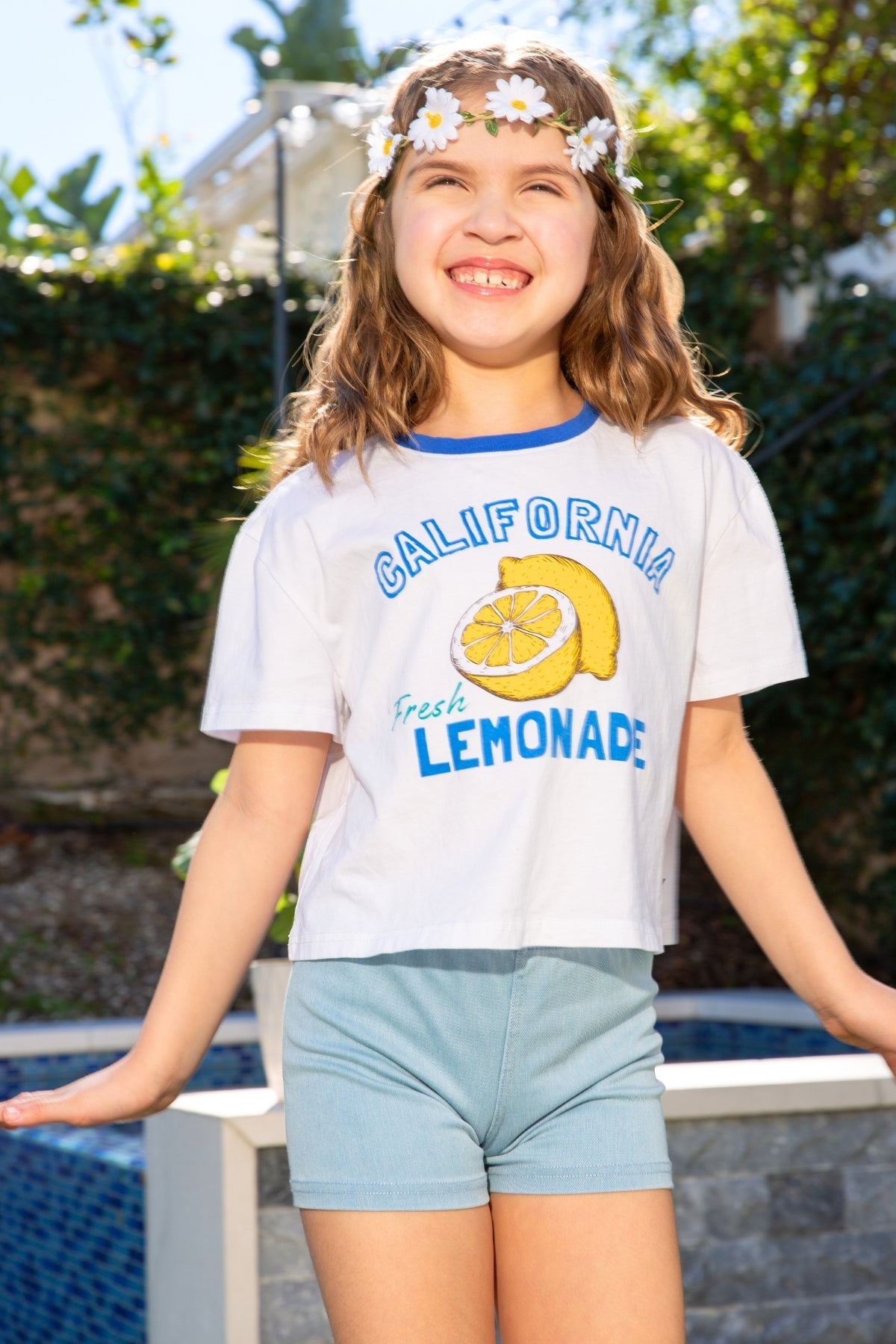 Washed Cotton Drop Shoulder Tee. - Cream Denim Leopard Heart