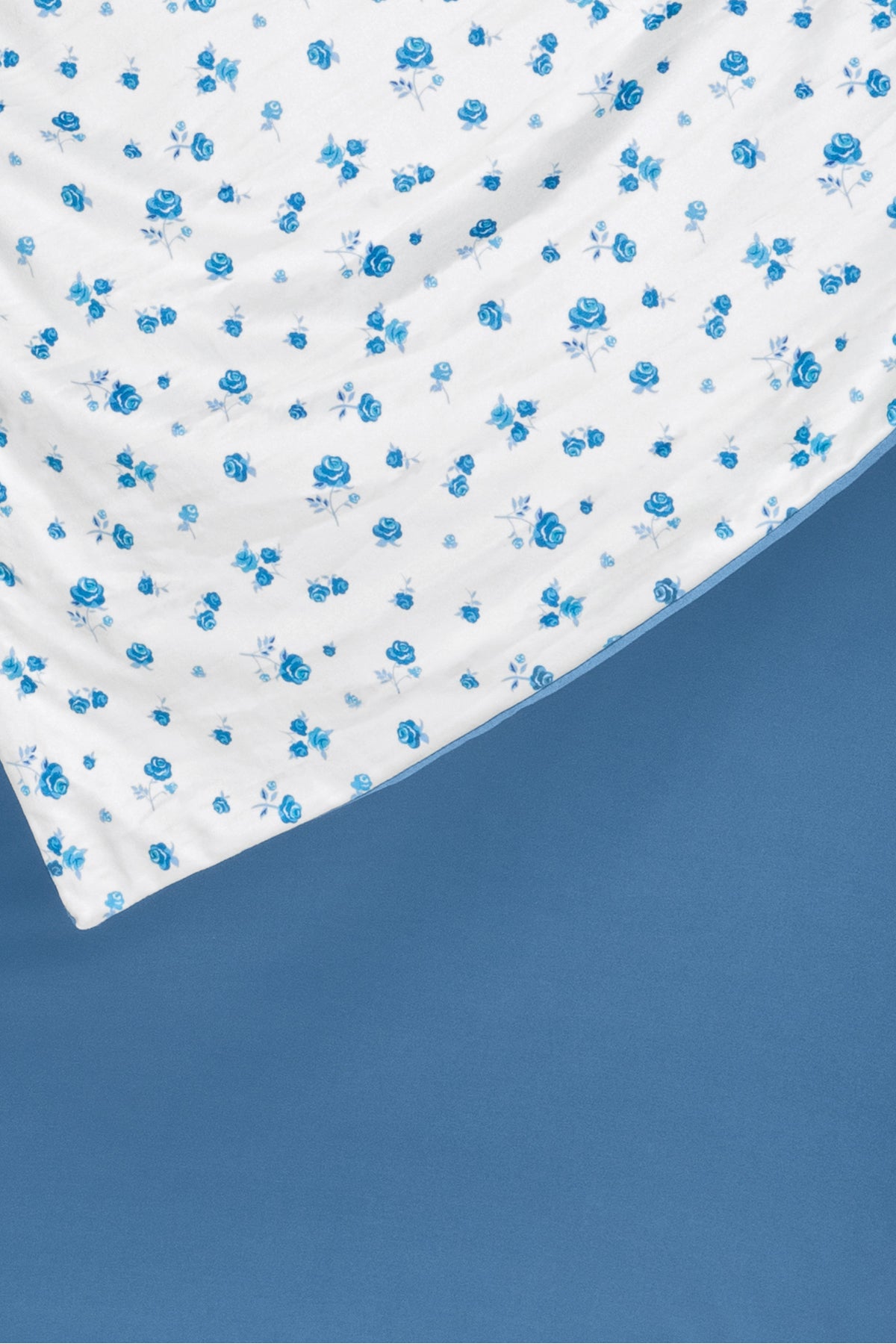 Gift Set - Simply Soft Button Down Tee & Karate Pant & Cozy Blanket - Ivory Denim Floral - NEW!