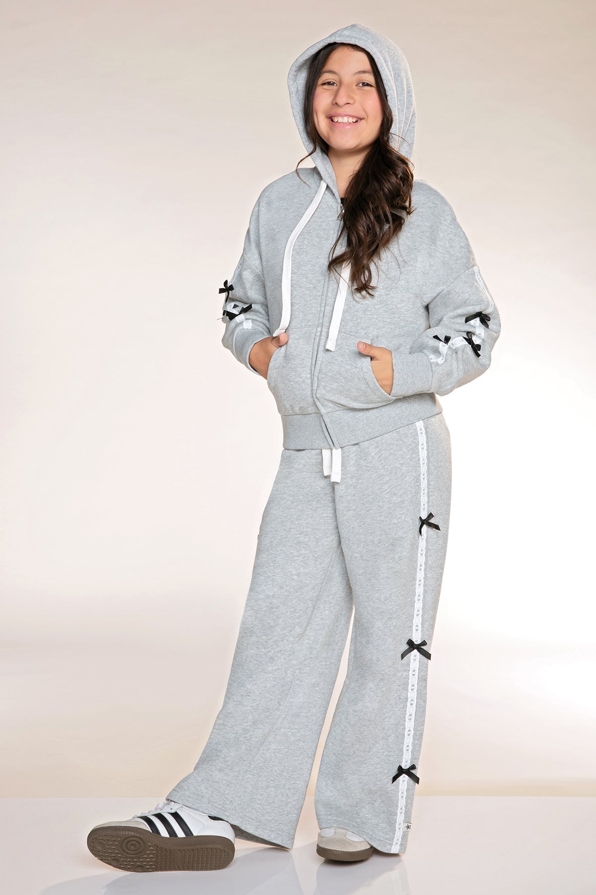 4 Pack Zip Hoodie, Easy Tee & Pants Set - Bow Girl Era - NEW!