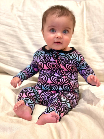 Simply Soft Footless Onesie - Black Pink Ombre Hearts