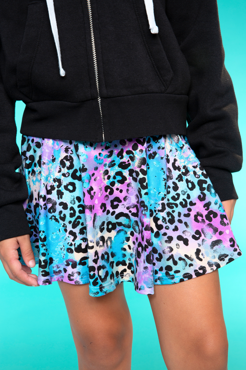 Simply Soft Skort - Orchid Spray Paint Leopard